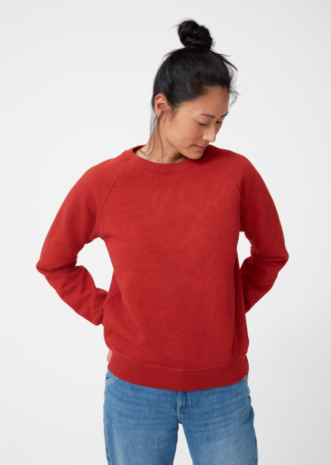 crewneck red