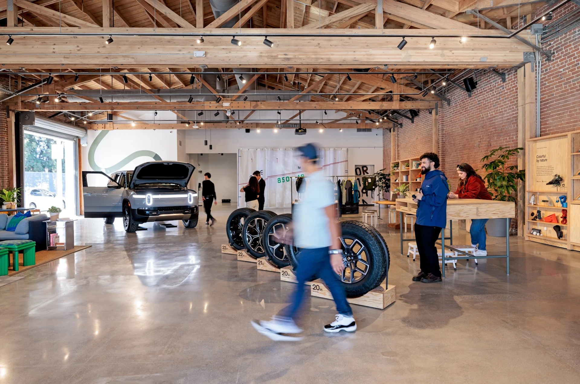 Explore our wheel and tires and see how they pair up with the vehicles.