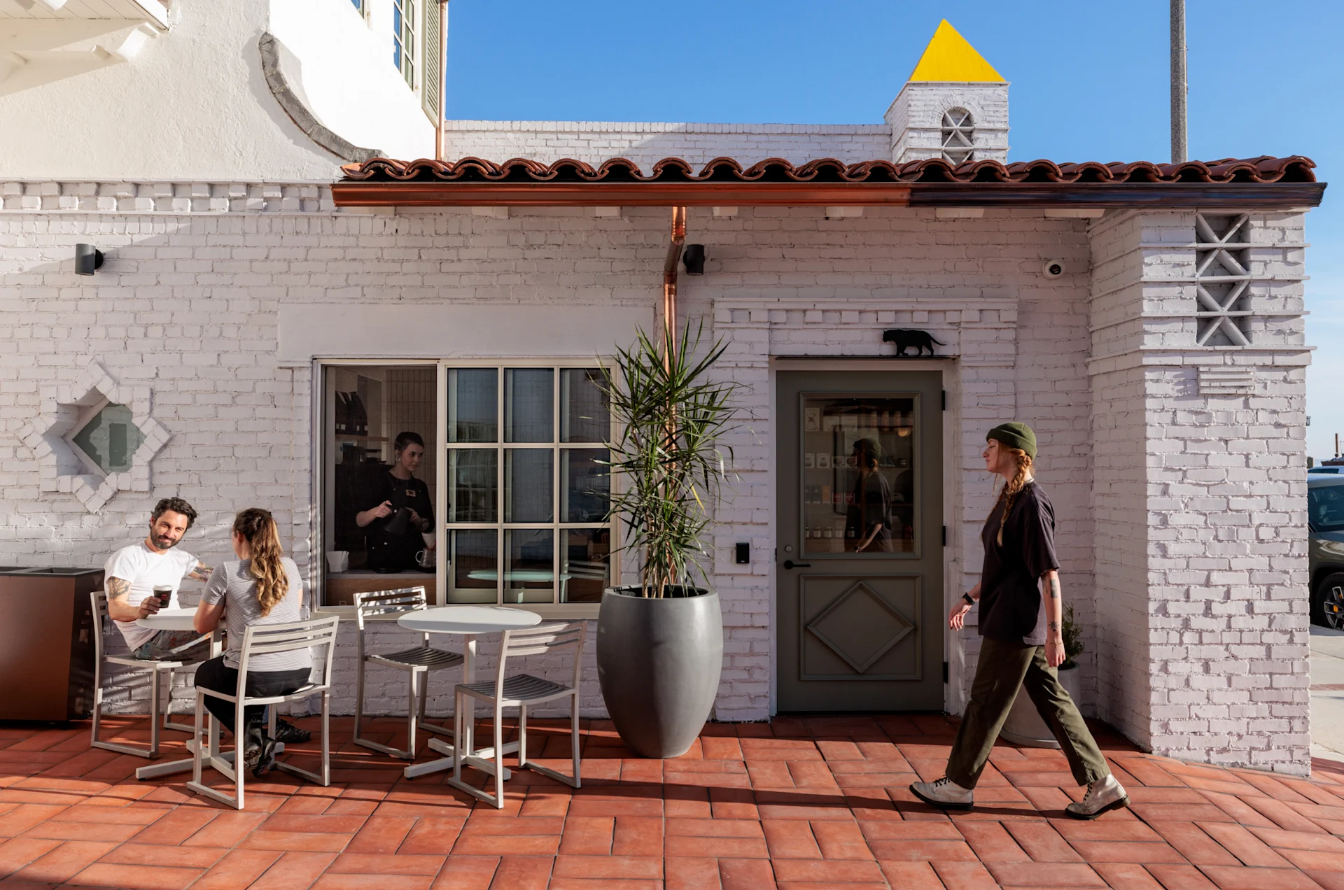 We’re excited to make memories with you at our Laguna space.