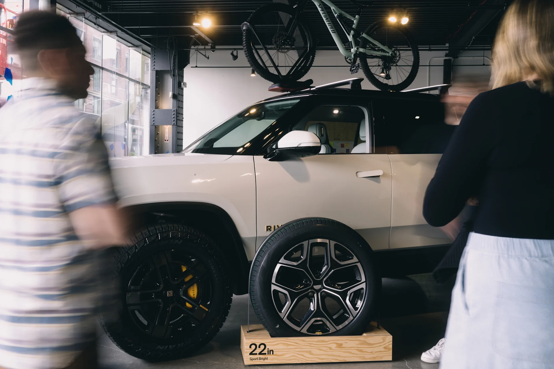 Rivian New York, NY space explore wheel and tire options