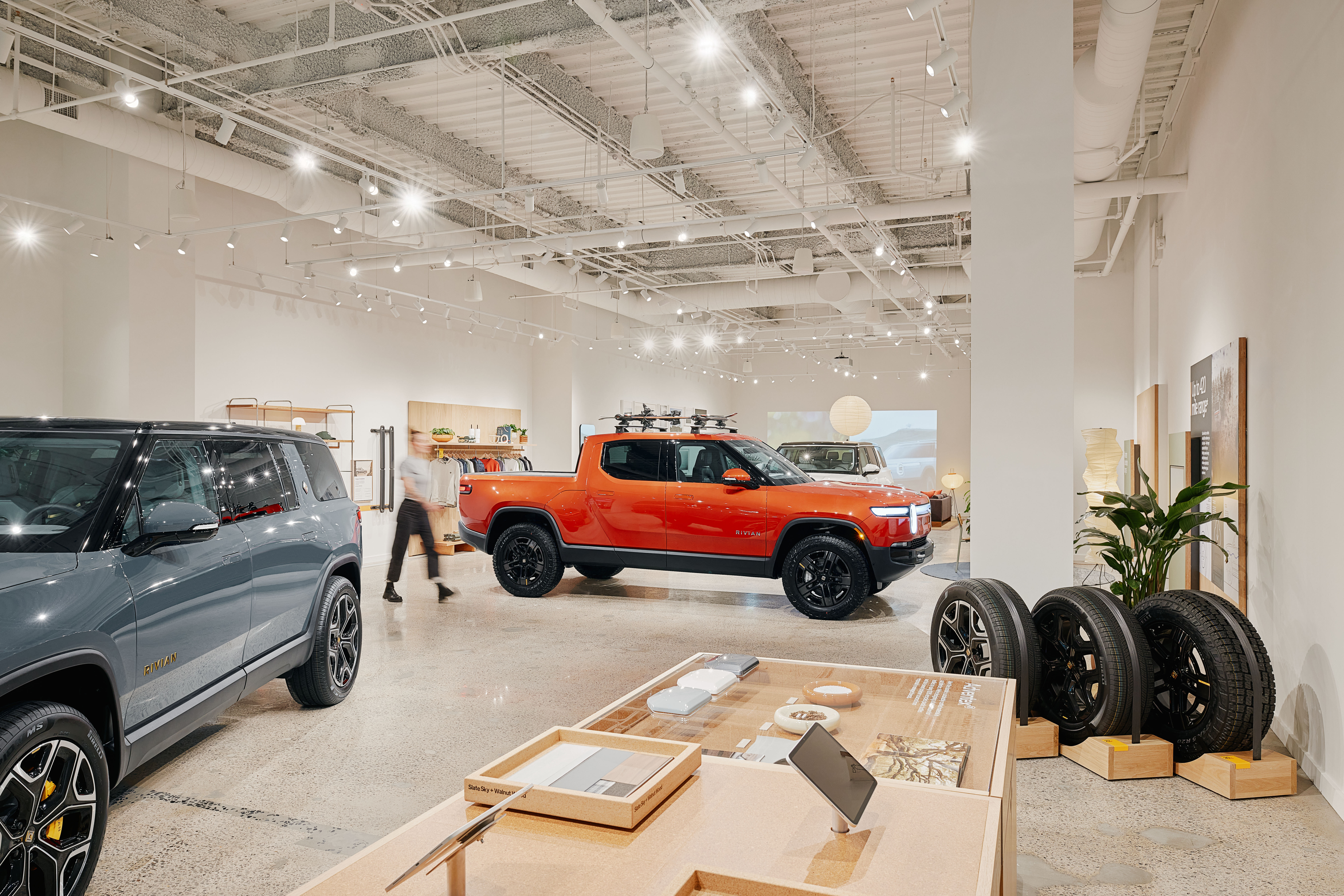 Explore our wheel and tires and see how they pair up with the vehicles.