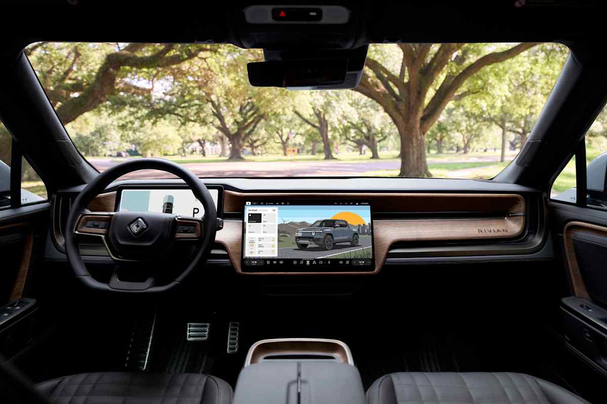 2025 Rivian R1T interior