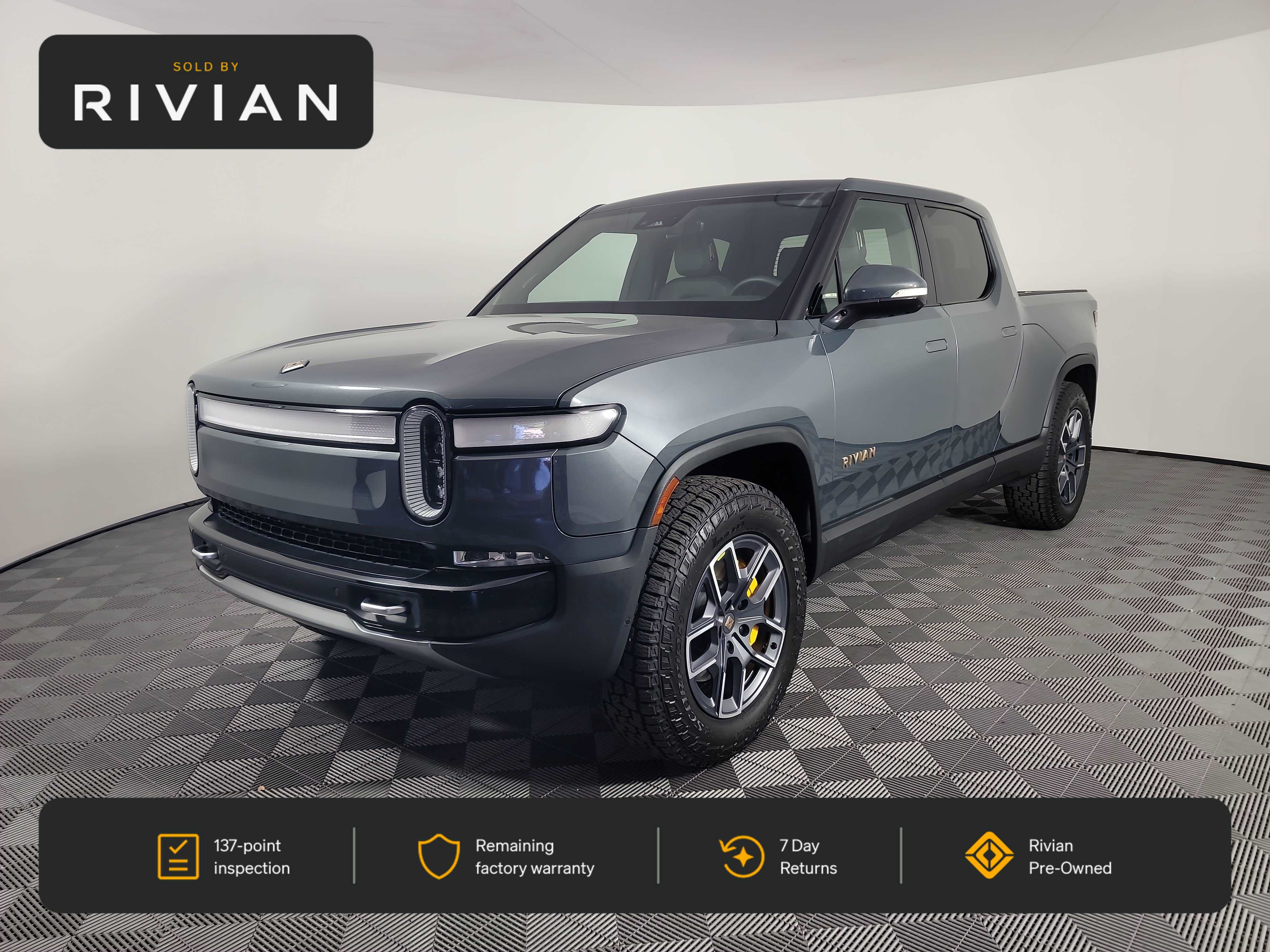 El Cap Granite 2022 Rivian R1T Pickup Truck All-Wheel Drive Automatic
