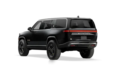 2023 R1S Midnight rear view