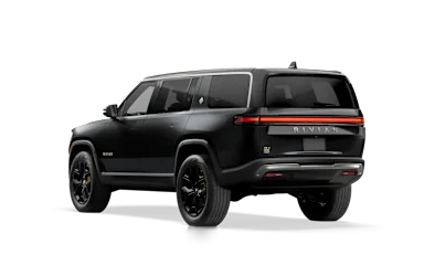 2023 R1S Midnight rear view