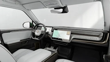2025 R1S Ocean Coast + Driftwood driver seat view