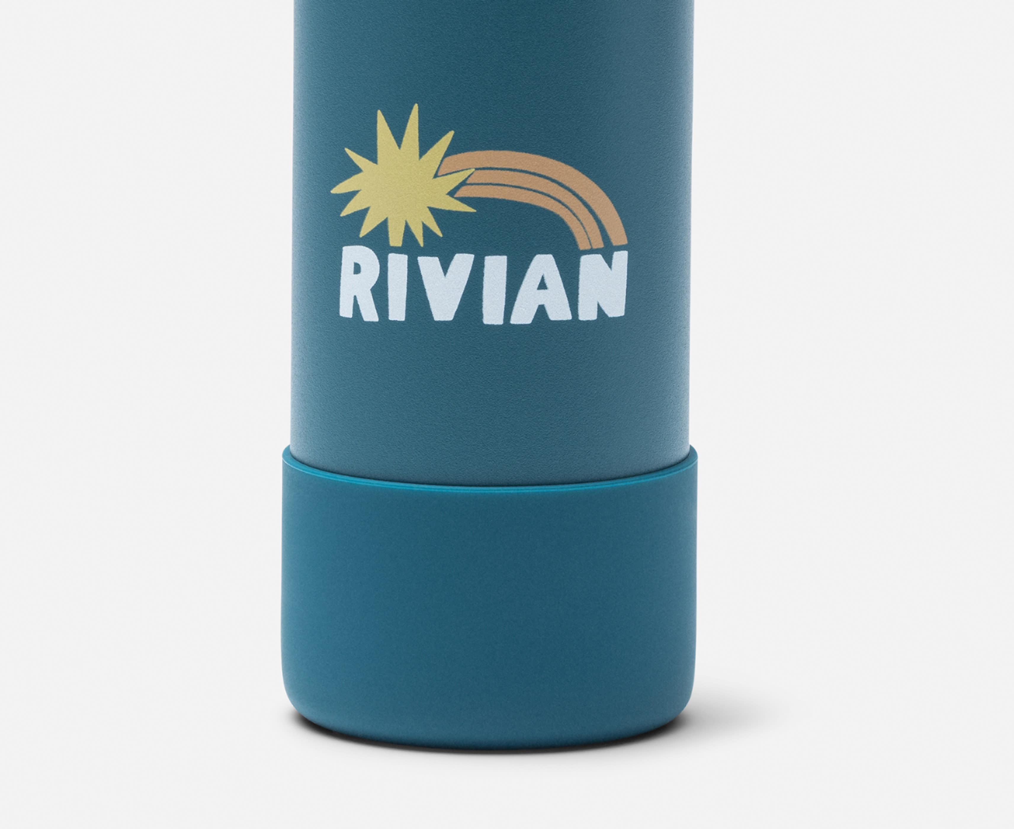 https://media.rivian.com/rivian-main/image/upload/f_auto,q_auto:eco/v1/rivian-com/gearshop/Kids'%20Shooting%20Star%2012%20oz%20Water%20Bottle/Blue/Kids_-Shooting-Star-12-oz-Water-Bottle-Blue-Primary-02_w1h2zj