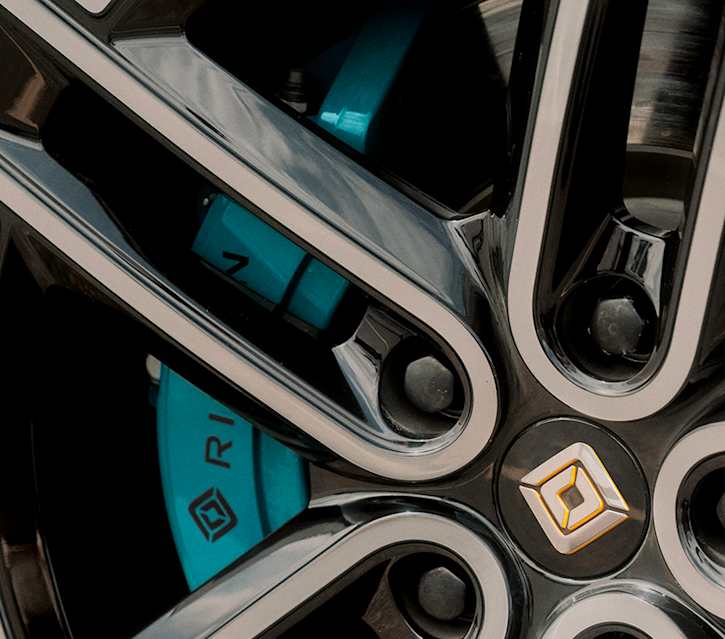 Configurations | Rivian