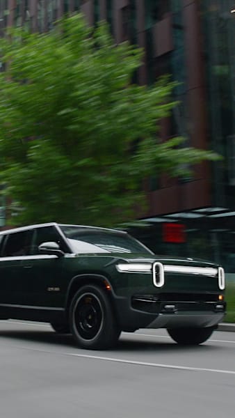 Rivian R1S Electric SUV: Price, Range & Features